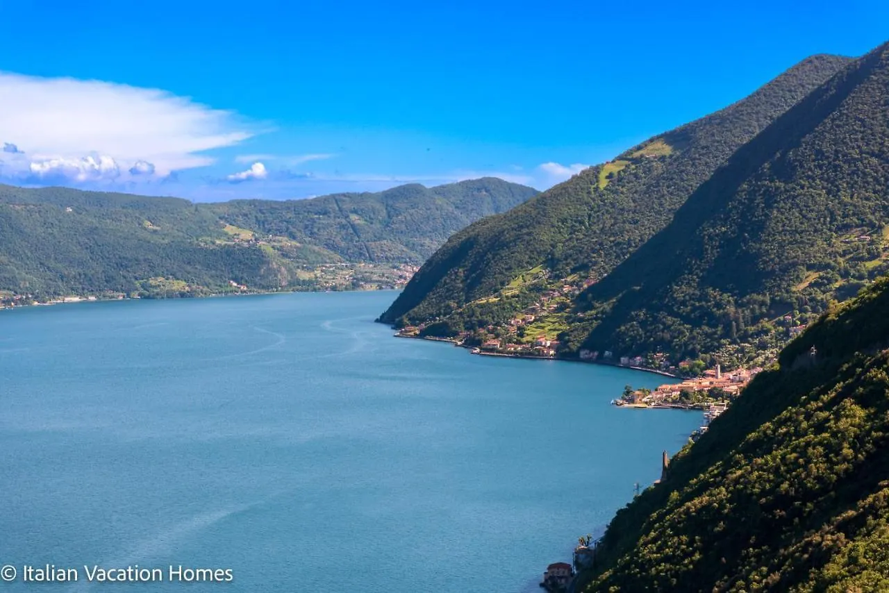 Italian Vacation Homes - Panoramic Villa Parzanica 度假居