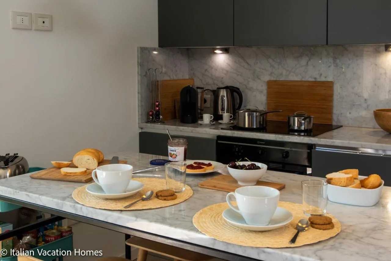 Italian Vacation Homes - Panoramic Villa Parzanica 0*,